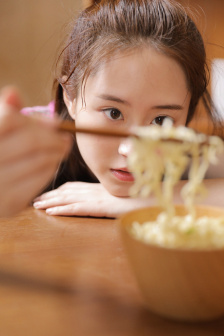 情侣运动小短片